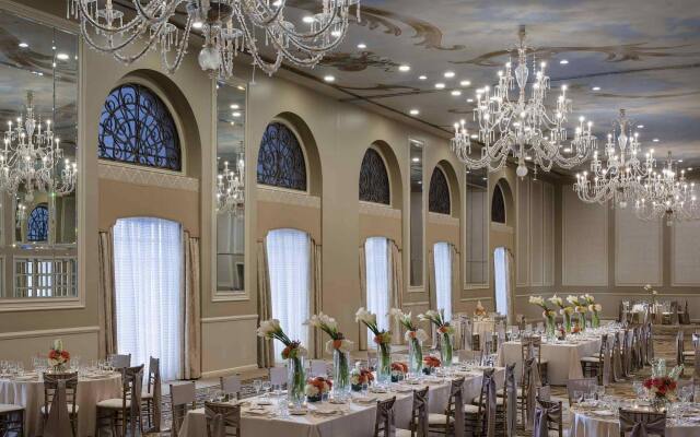 The Adolphus, Autograph Collection