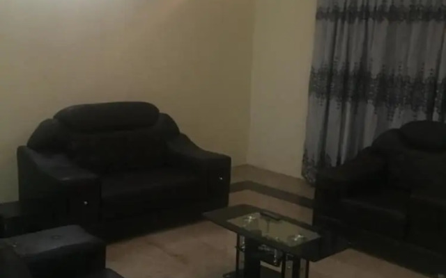 Palais Royale Hotel & Suites