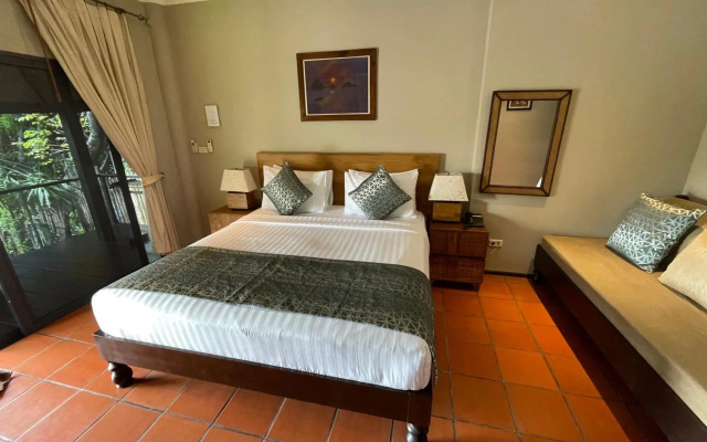 Beyond The Blue Horizon Villa Resort