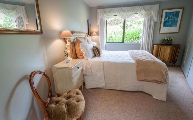 Doolan's Country Retreat - Adults Only