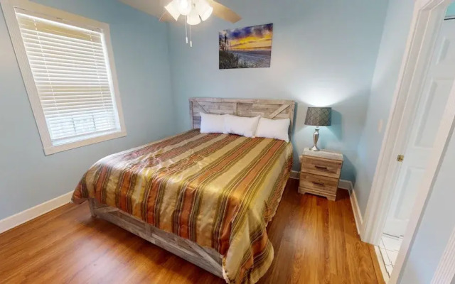 Magnolia Place 4627-302 1 Bedroom Condo