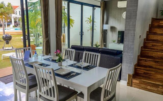 Sunrise Villa Resort