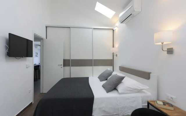 Apartment M&J