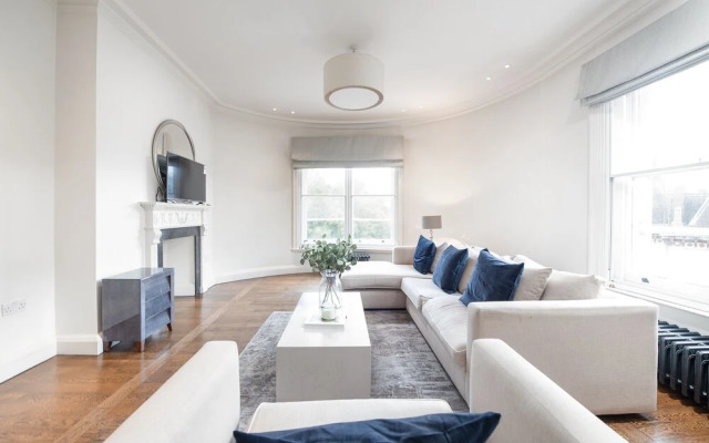 Grosvenor Gardens by CAPITAL