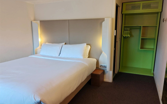 Campanile Caen Mondeville