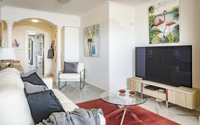 SAA2- comfortable apartment Puerto banus