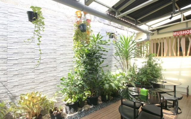 Airy Kebayoran Lama Seha 6 Jakarta