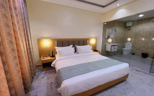 Fashion International Hotel