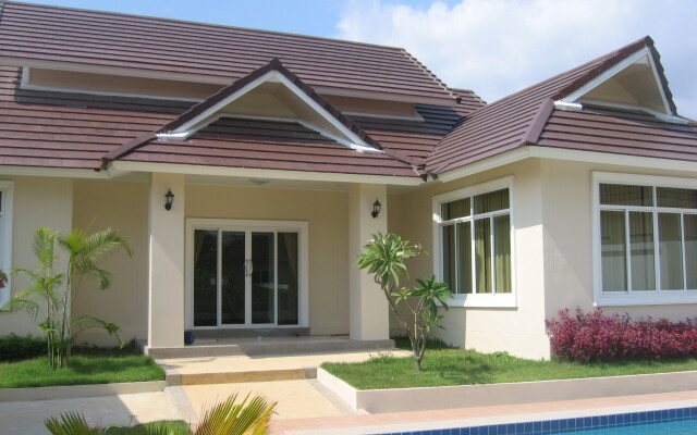 Pattaya Longstay Village 3