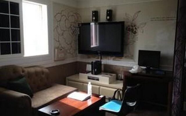 Goodstay Chairman Motel