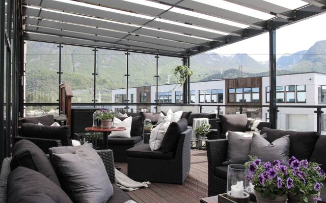 Brattvåg Fjordhotell