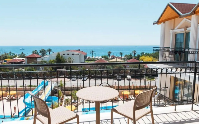 Отель L'Oceanica Beach Resort All Inclusive