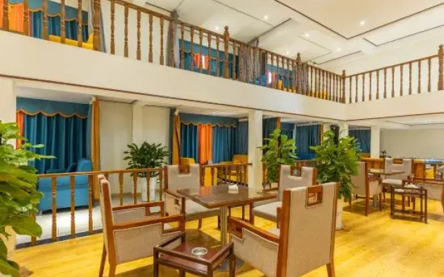Chaoman Hotel (Suining Gymnasium Wanda Branch)