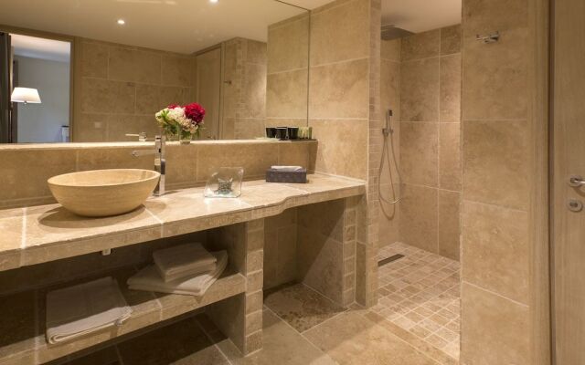 Domaine Ribiera, Hotel 5 Etoiles, SPA & Golf - Forcalquier