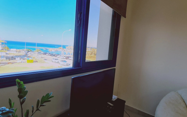 Trinity Apartment by STAY BnB