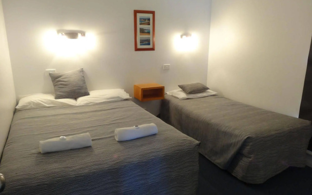 Archipelago Apartments