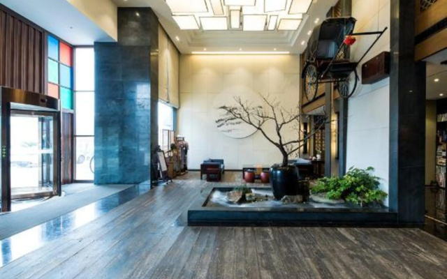 Four Seasons Qingteng Garden Hotel (Xikou Chiang's Hometown)