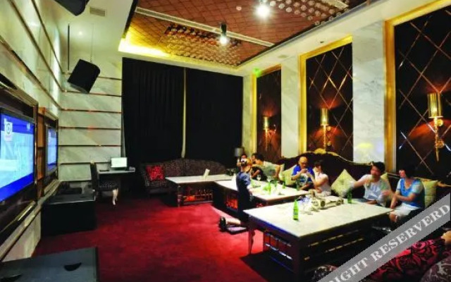 Zhuji Zhenyue Hotel