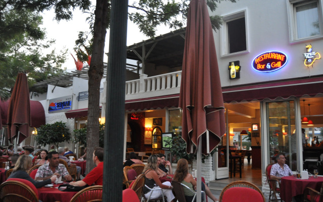 Serhan Hotel