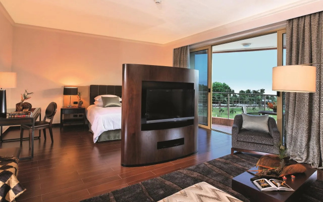 Mövenpick Ambassador Hotel Accra