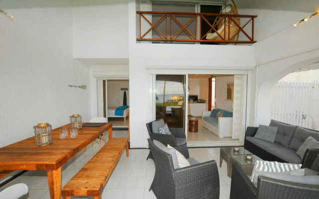 Villa Caro's Beachfront