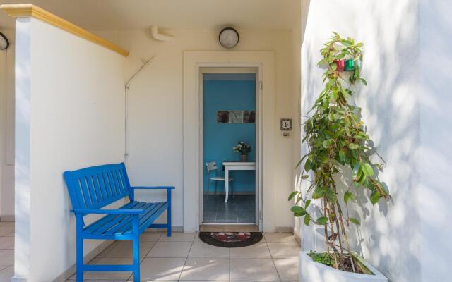 Casa Girasole D a Villa Safi con Piscina