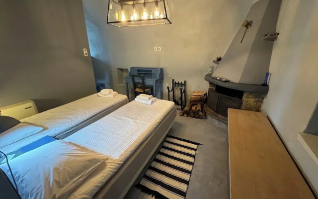 Spitakia Cottages