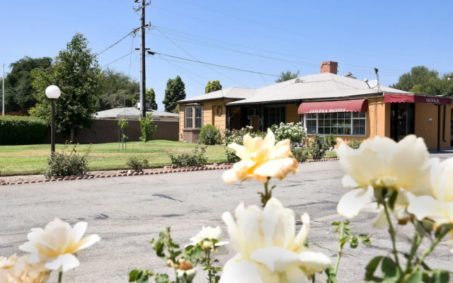 Covina Motel