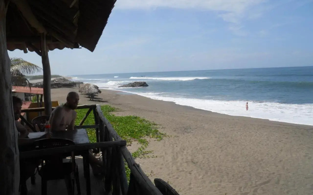 Beach Hostal Oasis