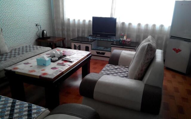Luoyang Lerujia Hotel