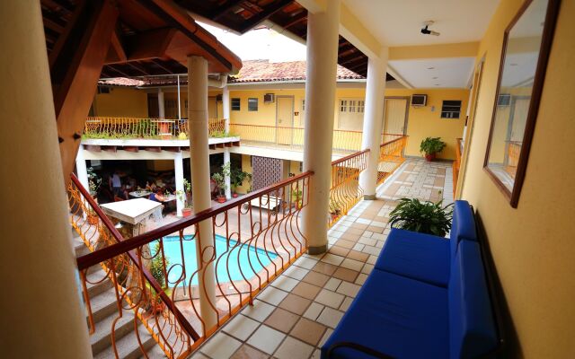 Marlim Porto Hotel