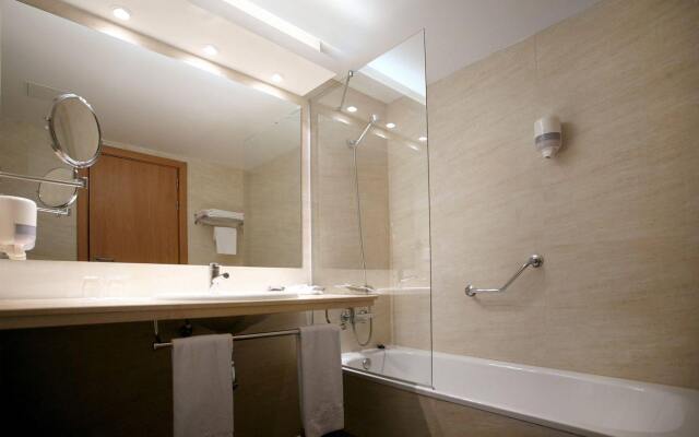 B&B Hotel Tarragona Valls Hotel