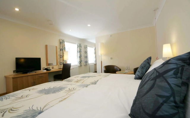 Woodland Bay Hotel