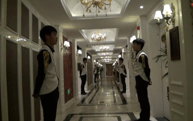 Tianzhu Mountain Buckingham Palace Hotel