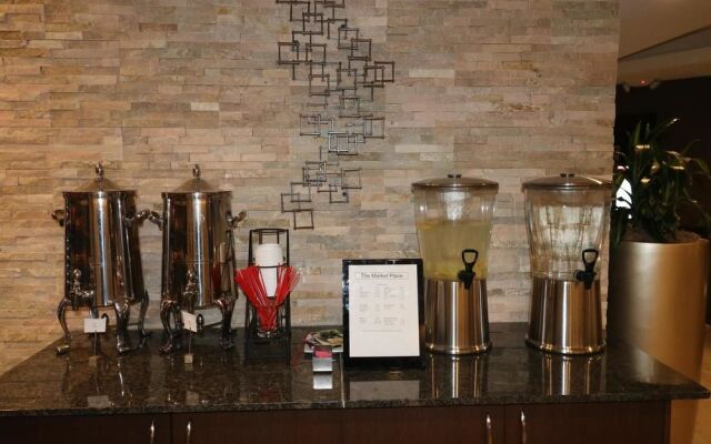 Radisson Hotel Southfield-Detroit