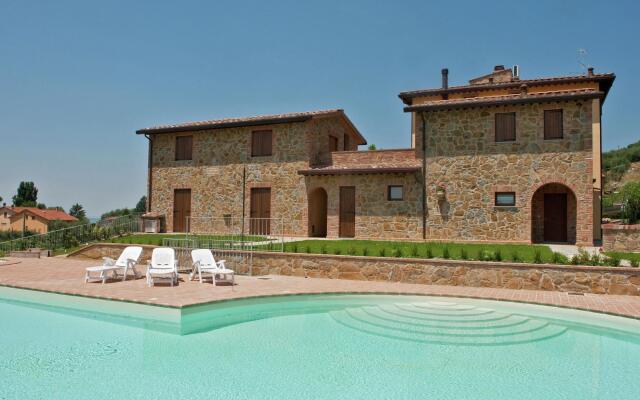 Apartment in Monte del Lago Near Lake Trasimeno