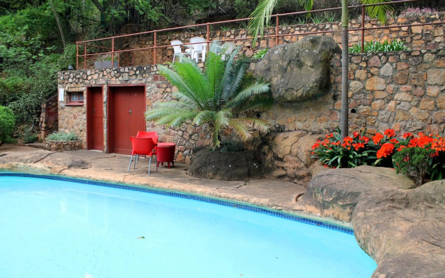 Hartbeespoortdam Lodge