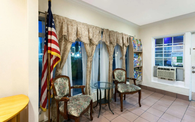 Om Park Inn and Suites El Cajon near San Diego