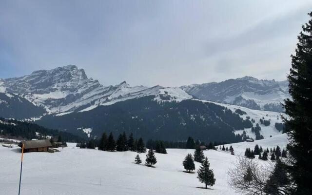 Apartment with stunning view!