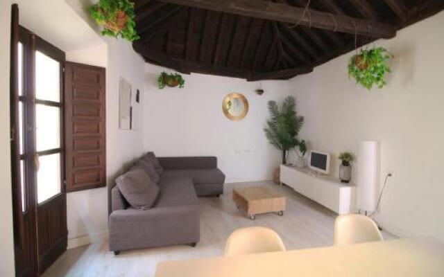 Zahira Suites