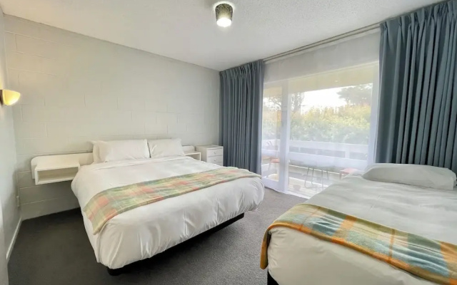 Mount Eden Motel