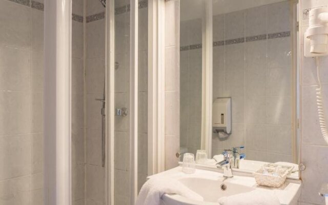 Hostellerie des Monts Jura