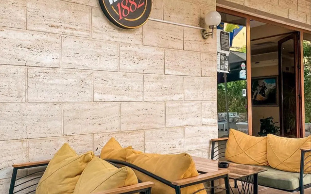 Hotel Ambasador