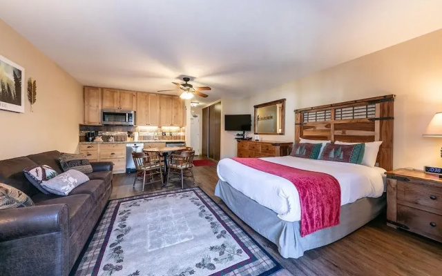 215 Bldg B Condo