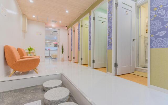 Feel Osaka Yu - Hostel