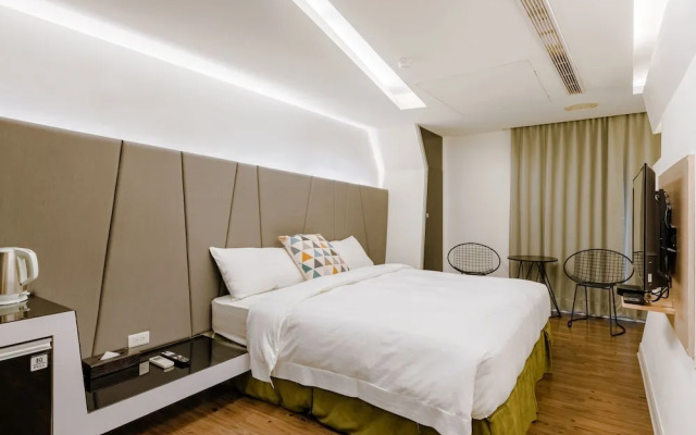 Yanold Fashion Spring House