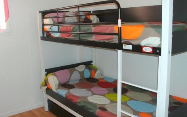 Maison avec piscine collective sur Gruissan 6MIN39