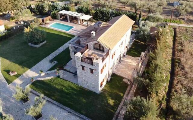 Palazzo Di P Villa, World 5th Award
