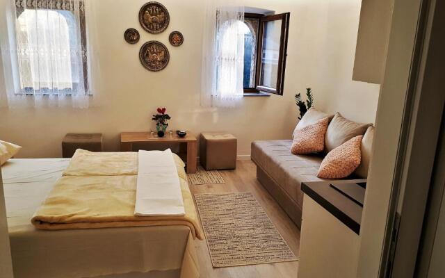 Frida Apartment