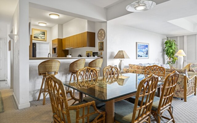 Vista Waikoloa B-206 2 Bedroom Condo by RedAwning